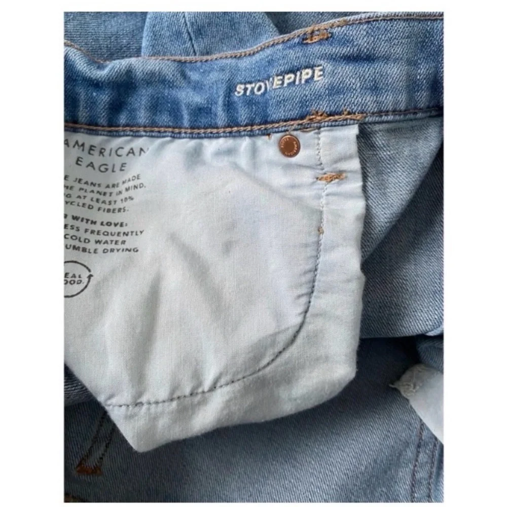 AMERICAN EAGLE Stovepipe Cuff Crop Jeans - Picture 10 of 13